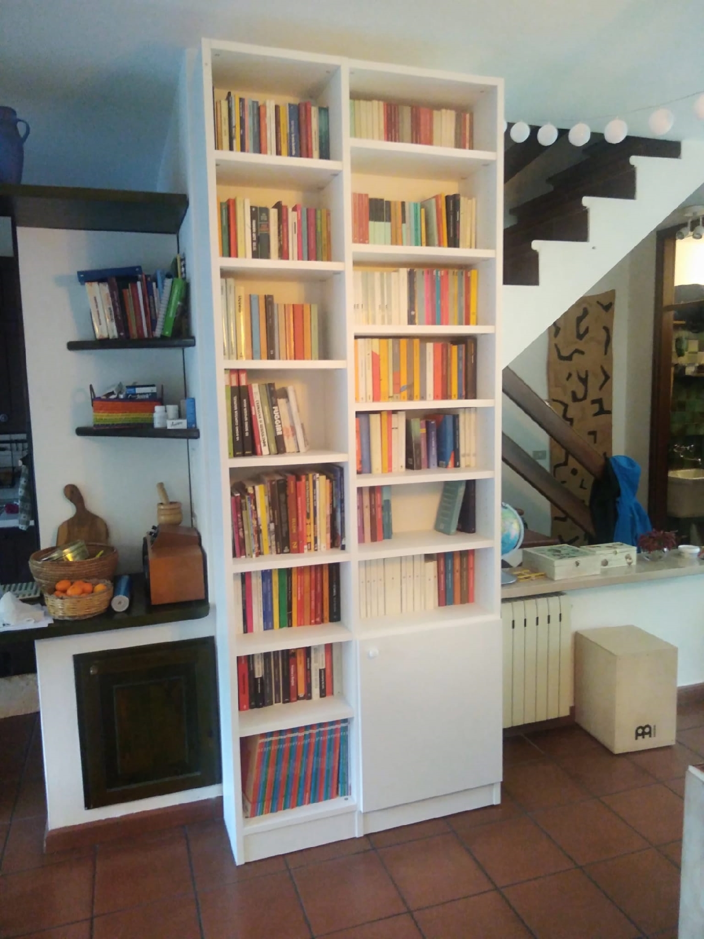 Libreria 2 vani allestimento completo con vano con anta